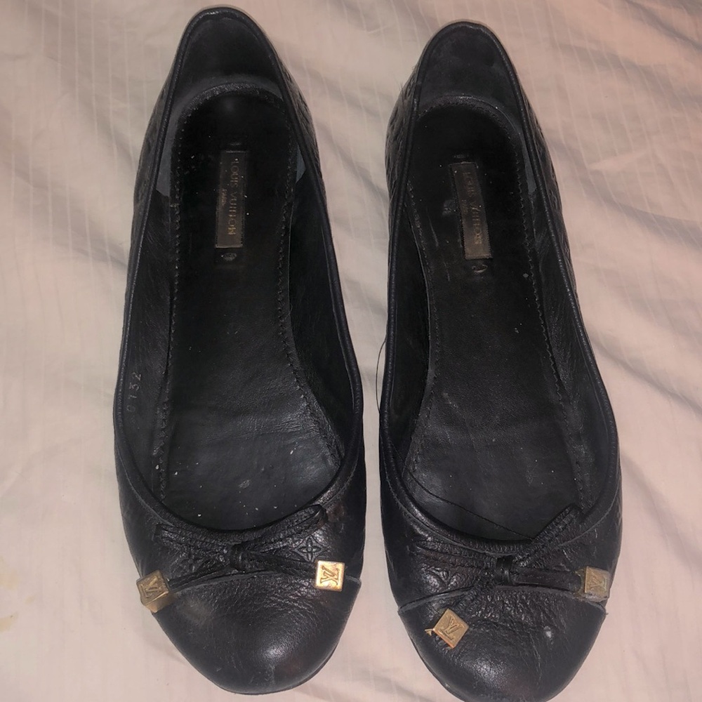 Louis Vuitton Black Monogram Embossed Leather Debbie Bow Ballet Flats